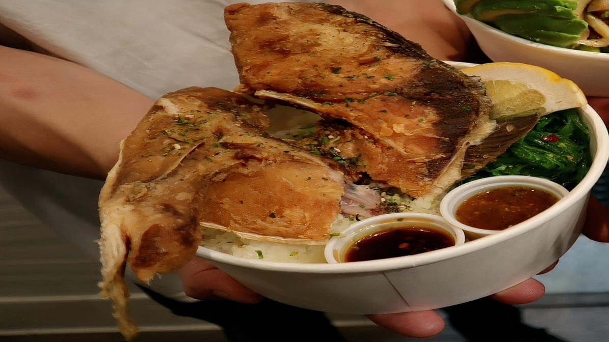 Hamachi Collar Bowl.